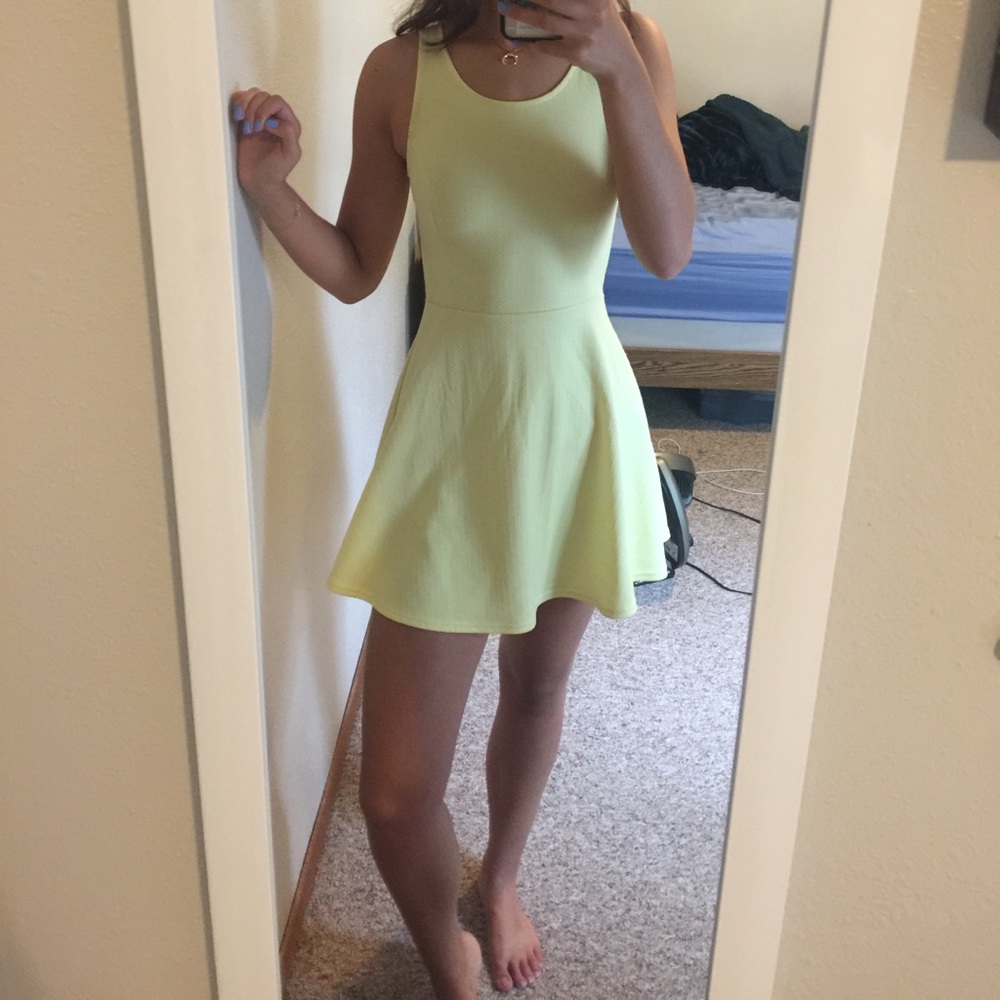 Light yellow flare dress